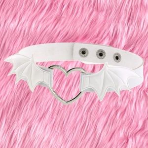 Adorable vegan faux leather Bat wing choker adjustable Festival Rave white Wings